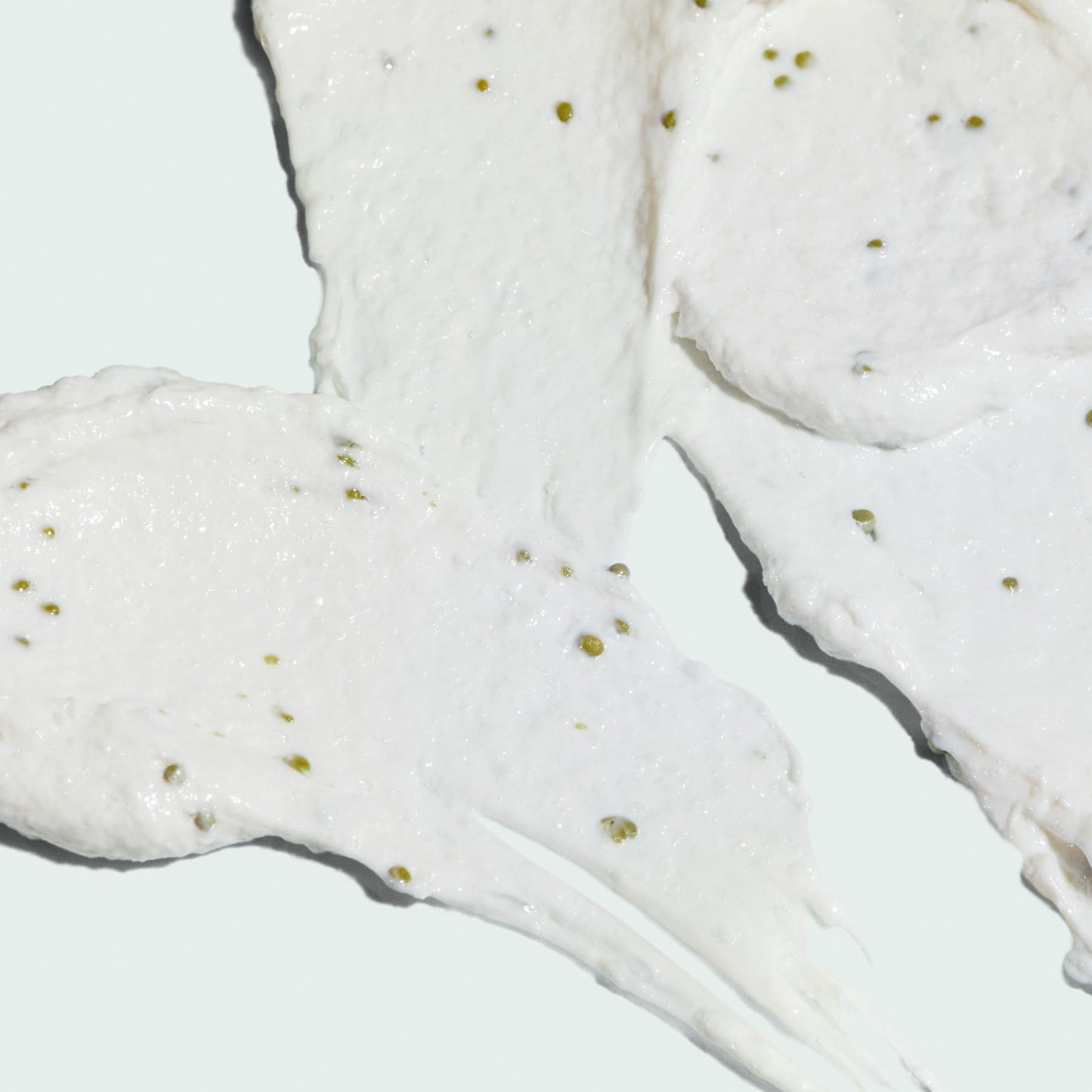 ILUMA - Brightening Exfoliating Cleanser